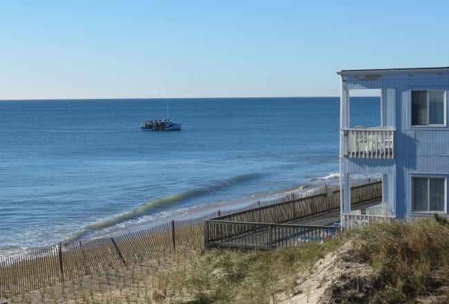 plan summer getaway to long island beaches