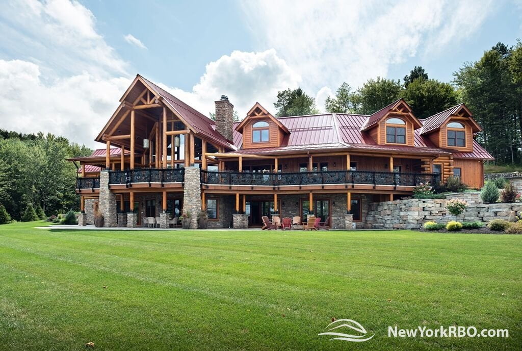 660 - Majestic Lodge, Lake Front, Panoramic Deck w Views Access to Lake, Private Beach, Docking