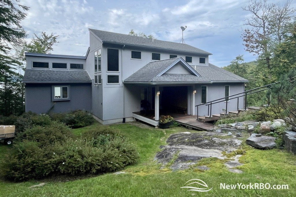 Experience Winter Magic In Lake George, New York 9 Stunning Lake George NY Retreat