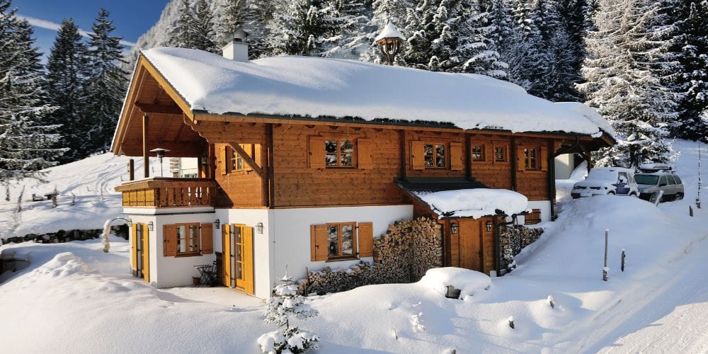 Winter Wonderland: Ski-in/Ski-out Rentals in the Adirondacks 4 Charming Chalets with Stunning Mountain