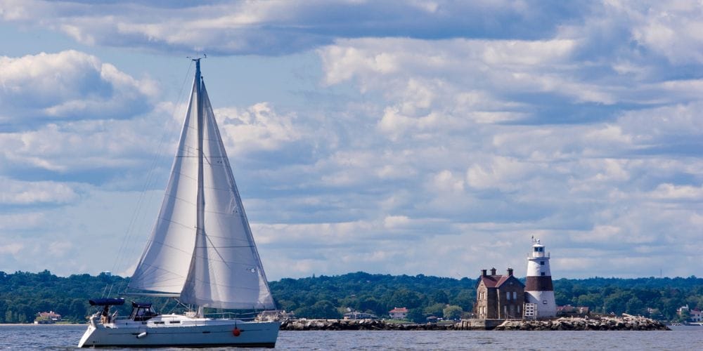 Exploring Long Island, New York: Top Attractions, Best Seasons & Travel Guide 5 Long Island Sound