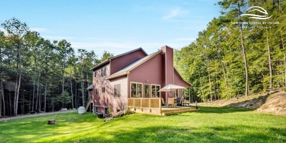 Airbnb vs Direct Booking in New York – Which Saves More Money? 5 Acorn to Oaks Lake George NY Vacation Rental