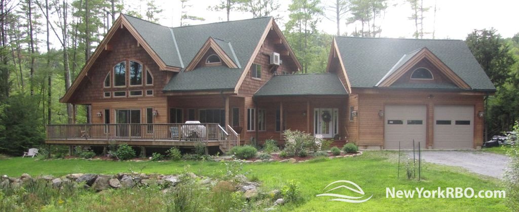 CAMP DAVID Family Vacation Retreat-Immaculate, Spacious,  Playground,Dog-friendly, Bolton Landing Vacation House | New York Rental By  Owner